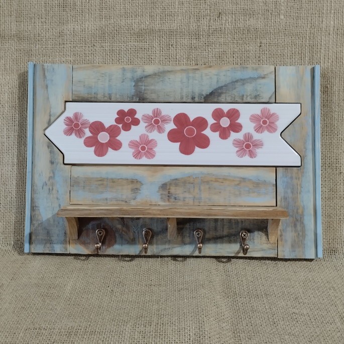 Cabideiro multiuso com prateleira