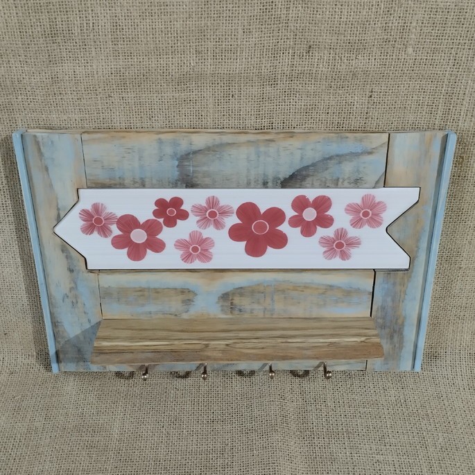 Cabideiro multiuso com prateleira