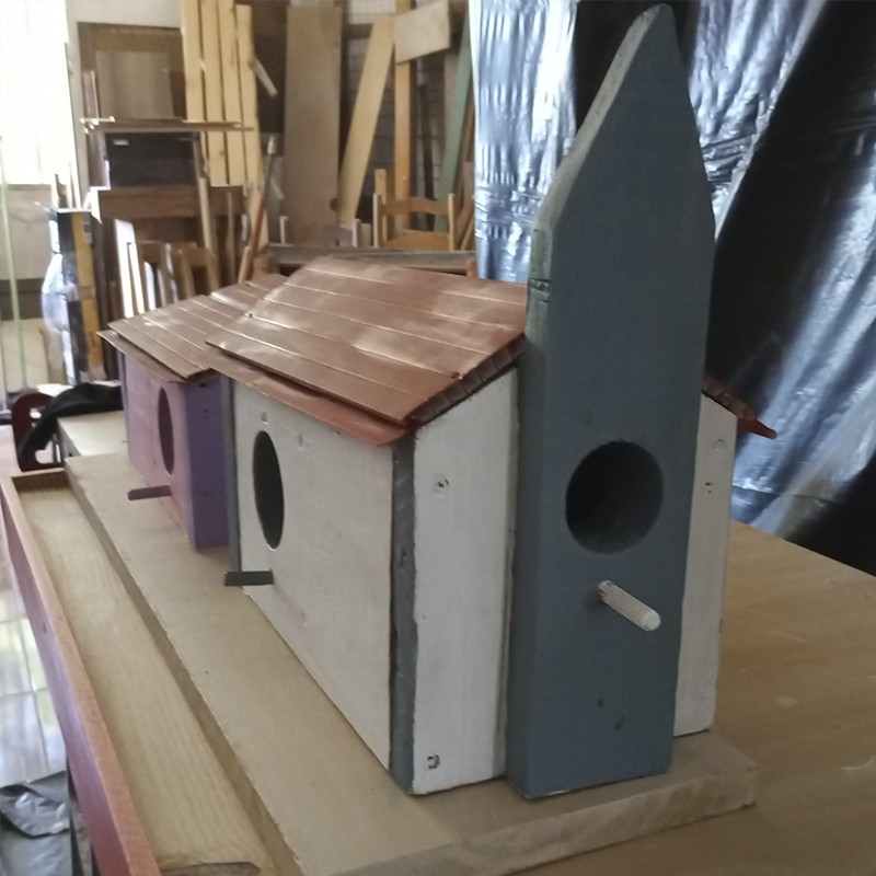 Casa de passarinhos com 4 vagas