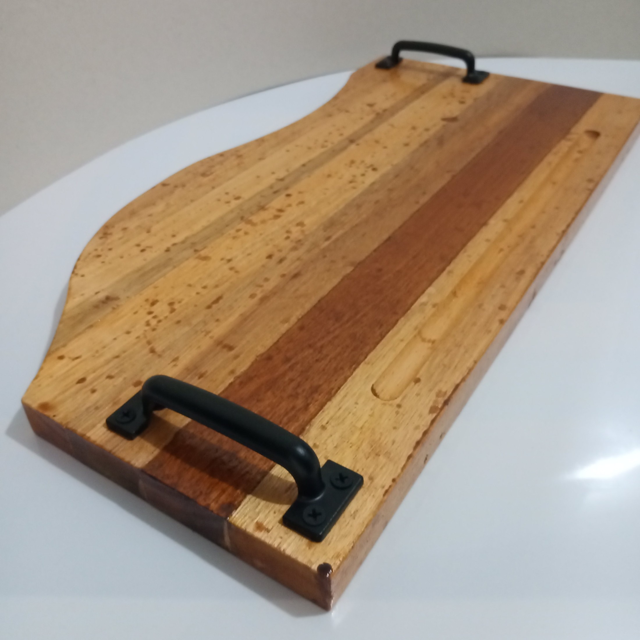 Bandeja em madeira de eucalipto