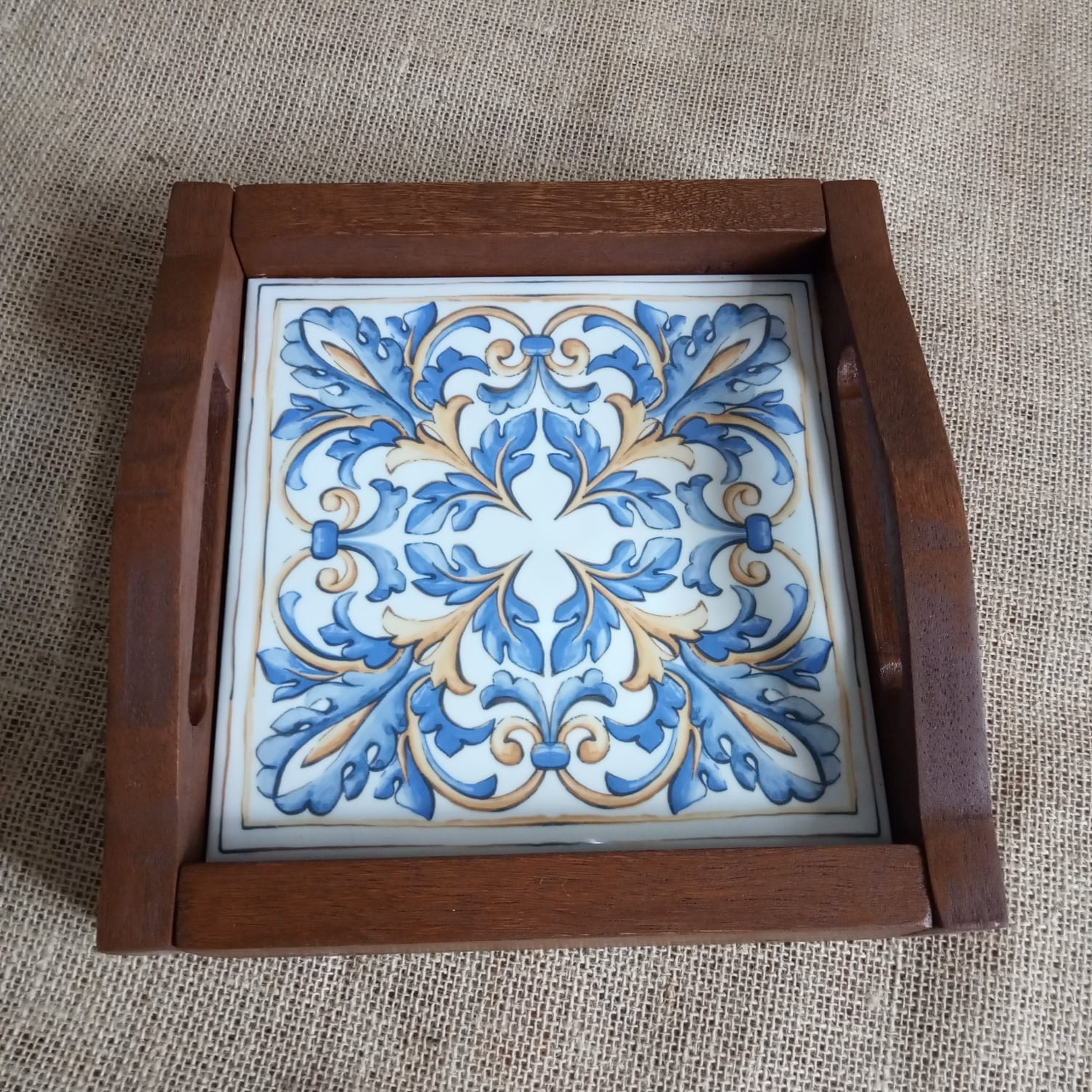 Bandeja quadrada pequena com azulejo