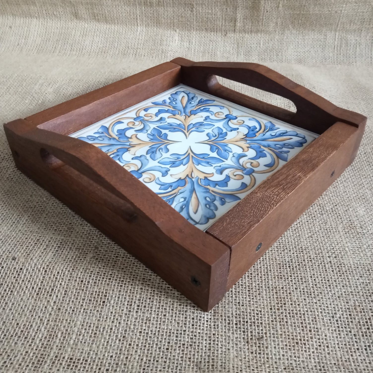 Bandeja quadrada pequena com azulejo