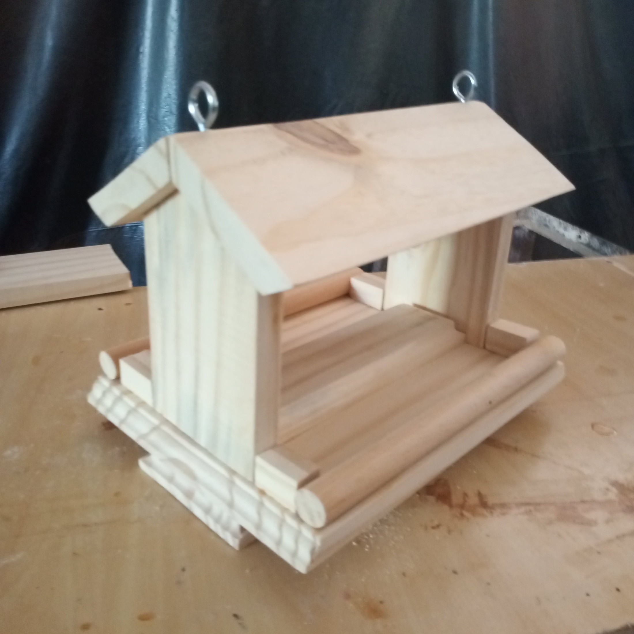 Comedouro para pássaros