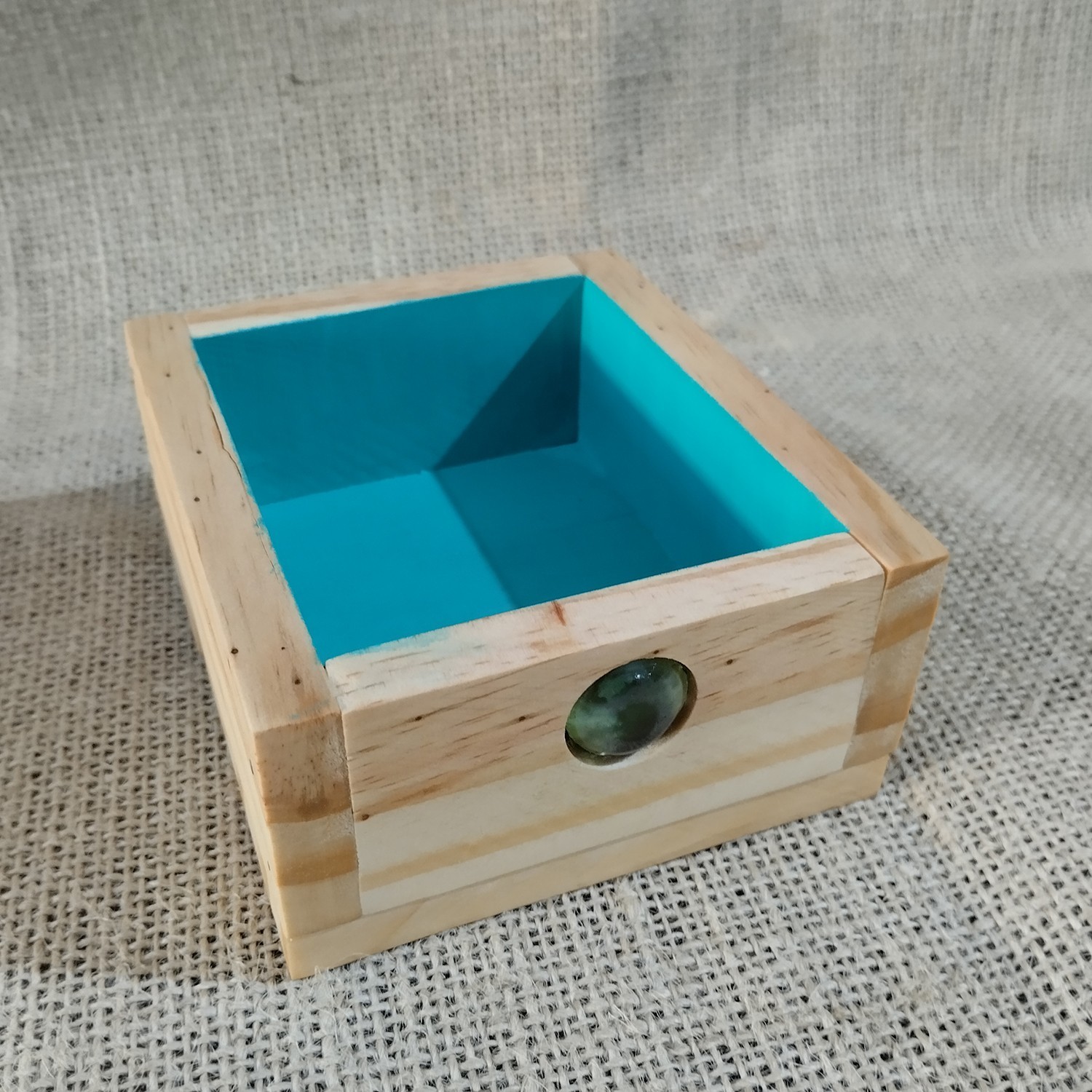 Porta-joias PEQUENO em madeira maciça sem tampa