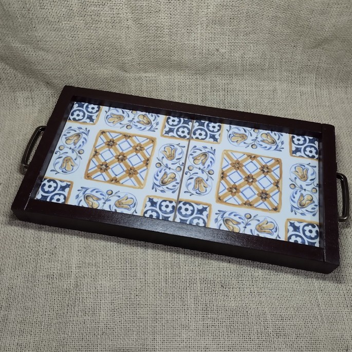 Bandeja com azulejo alça de metal