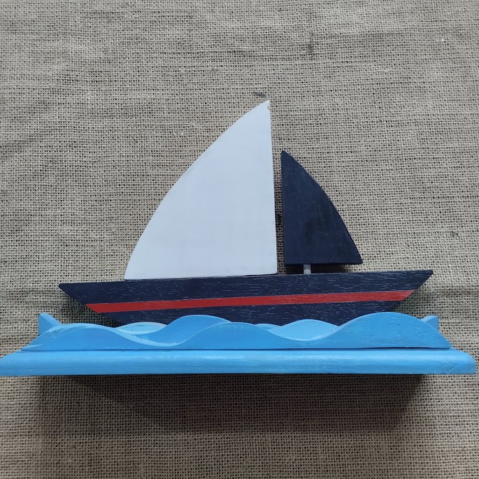 Barquinho azul marinho