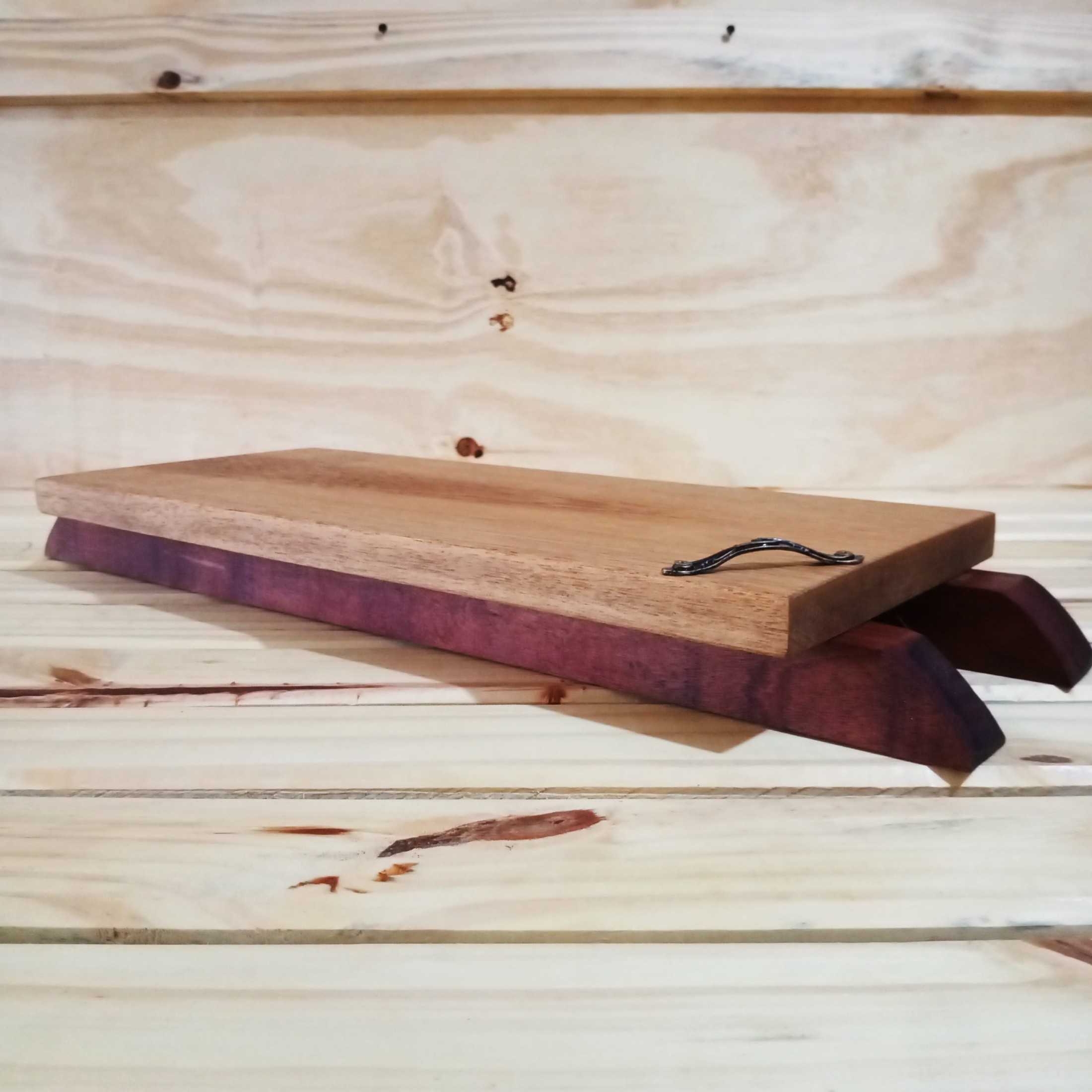 Tabla para embutidos e aperitivos