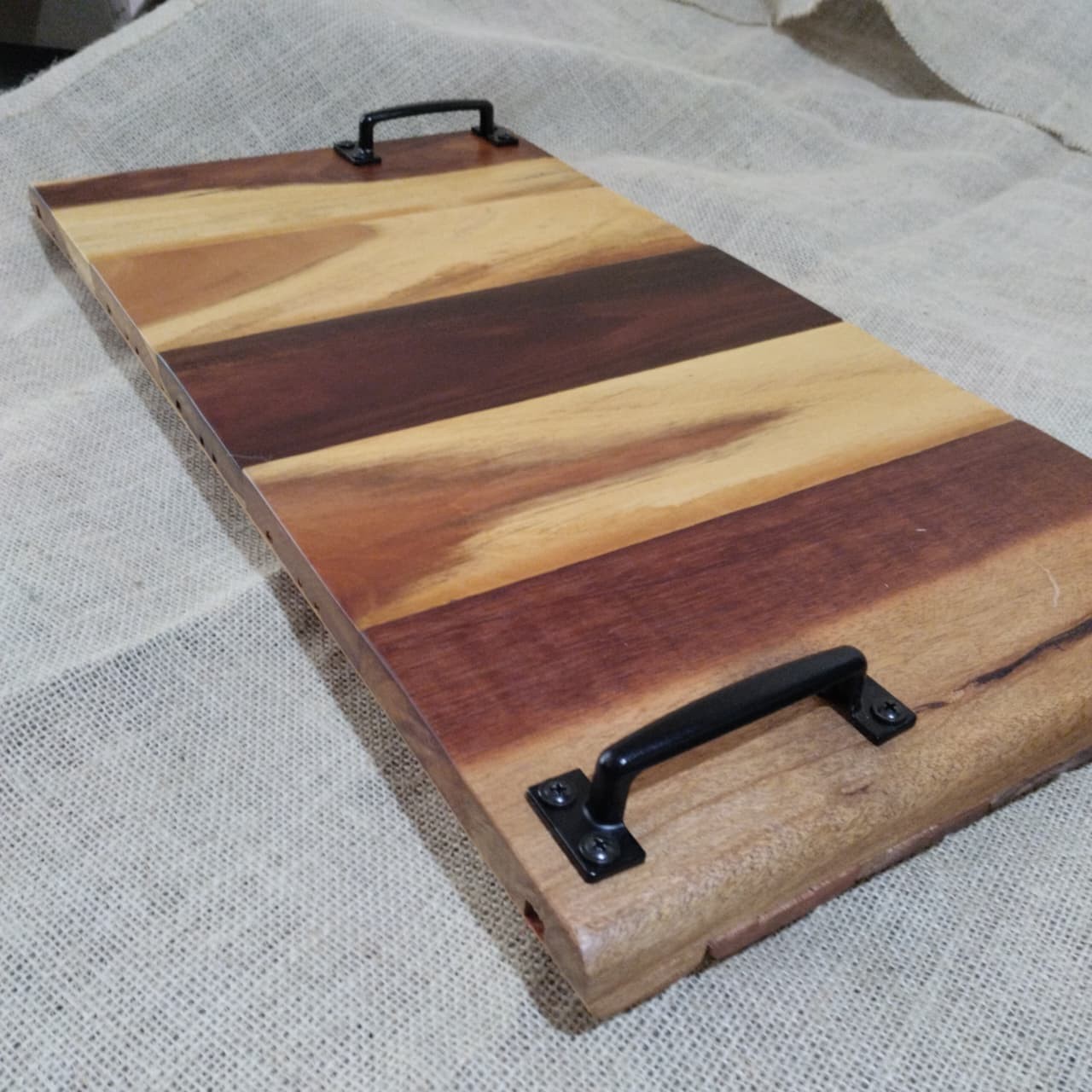 Bandeja grande em cambará