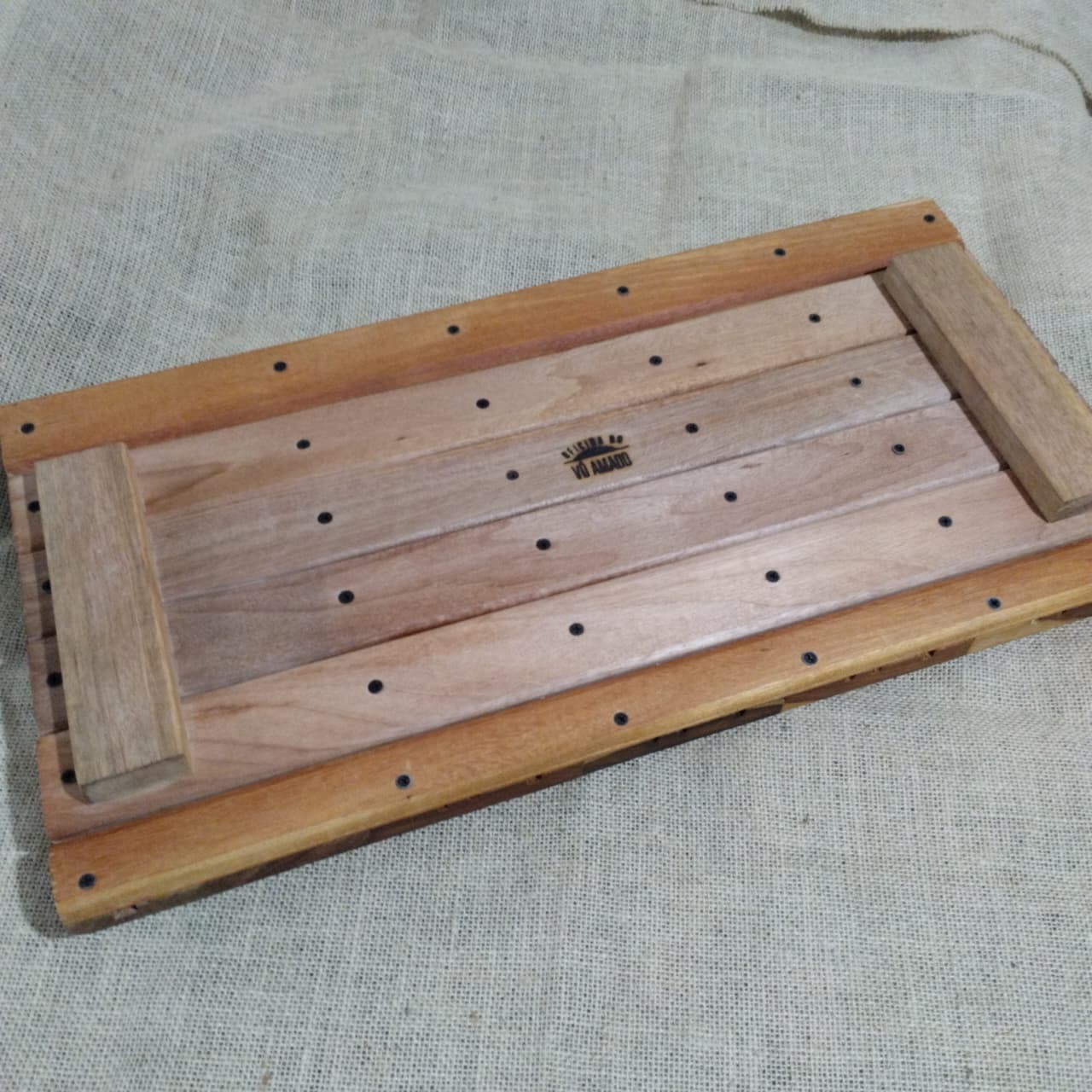 Bandeja grande em cambará